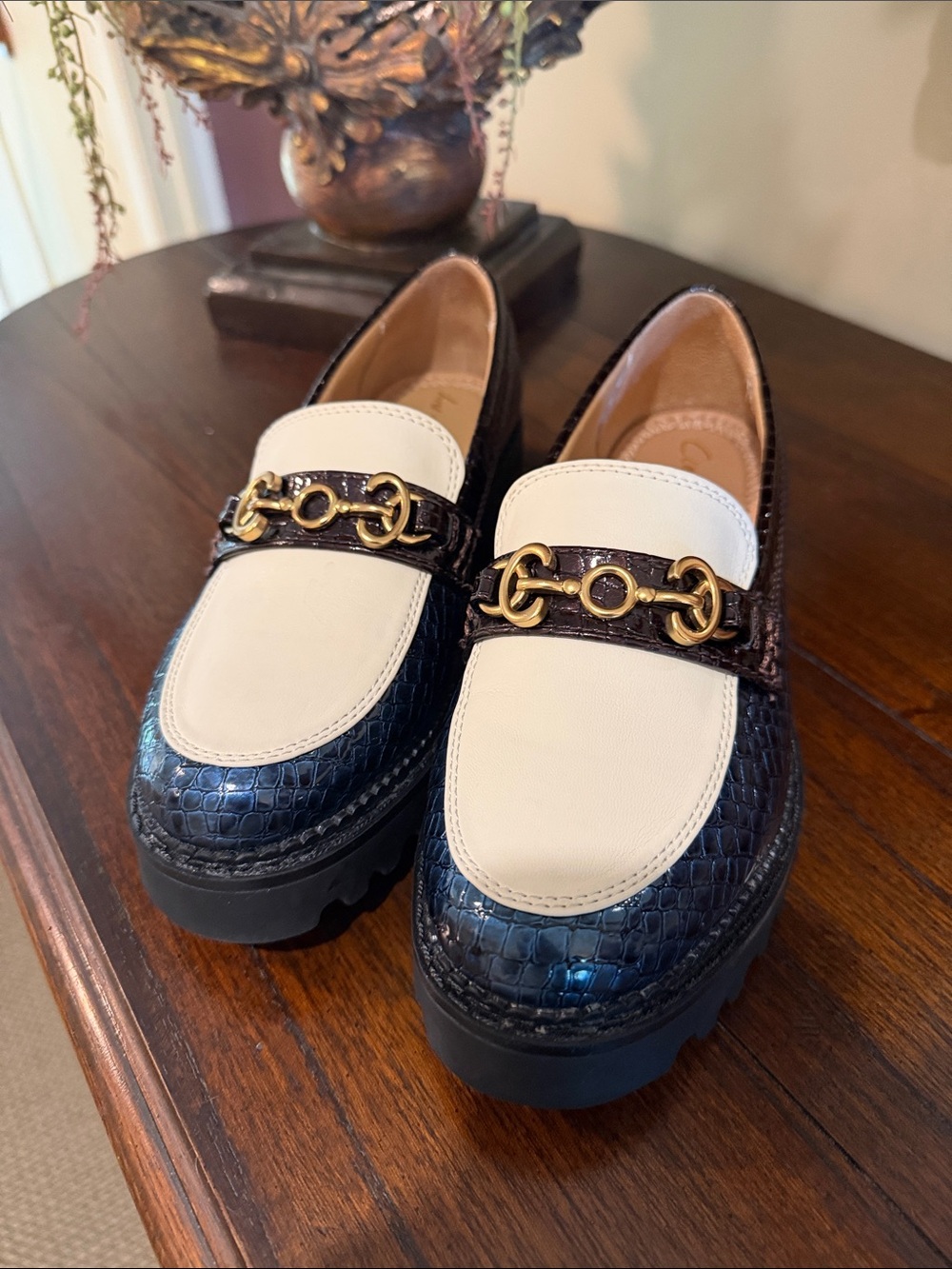 Circus New York Loafer size 7
